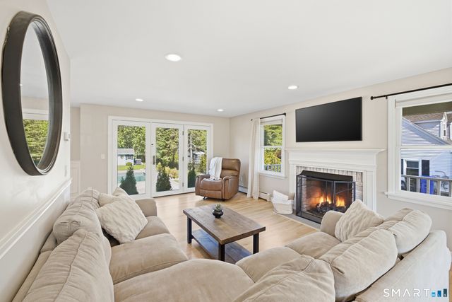 50 Pheasant Way, South Windsor, CT 06074