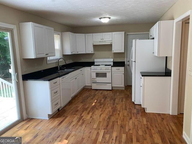 768 Emerald Forest Circle, Lawrenceville, GA 30044