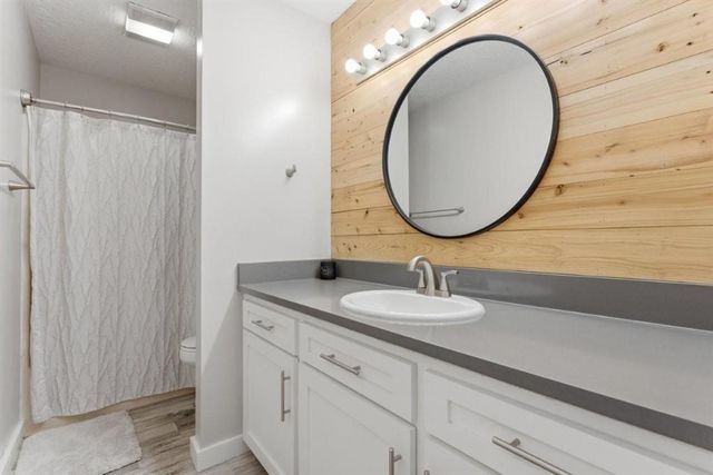 420 N Trailwood Street, Sulphur, LA 70663