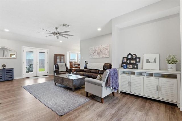 420 N Trailwood Street, Sulphur, LA 70663