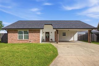 420 N Trailwood Street, Sulphur, LA 70663