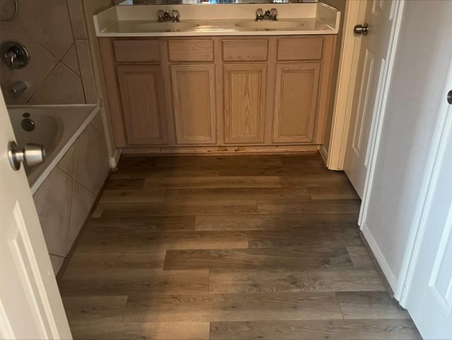 2211 Naomi Street, Houston, TX 77054