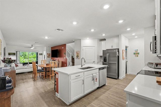 10911 RUSTIC EVE COURT, Land O Lakes, FL 34638