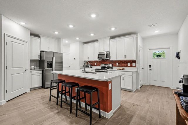 10911 RUSTIC EVE COURT, Land O Lakes, FL 34638