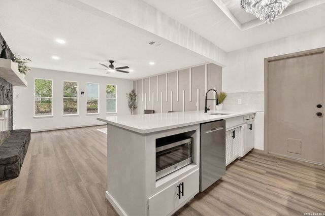 5822 Gabor, San Antonio, TX 78240