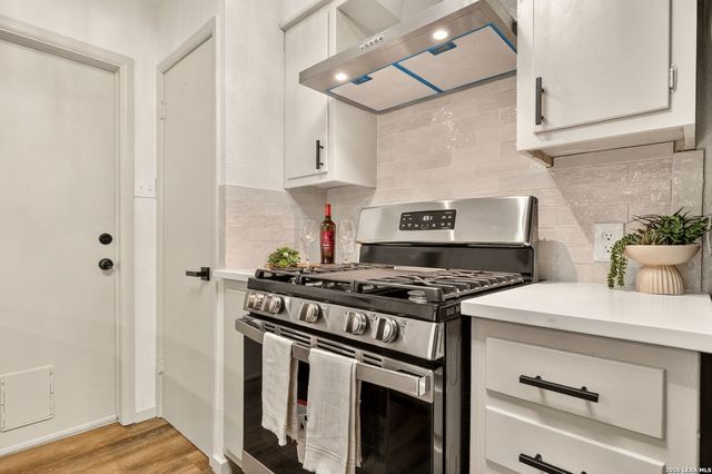 5822 Gabor, San Antonio, TX 78240