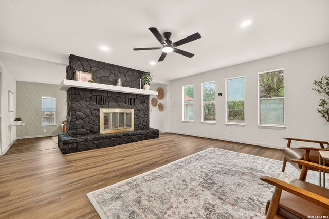 5822 Gabor, San Antonio, TX 78240