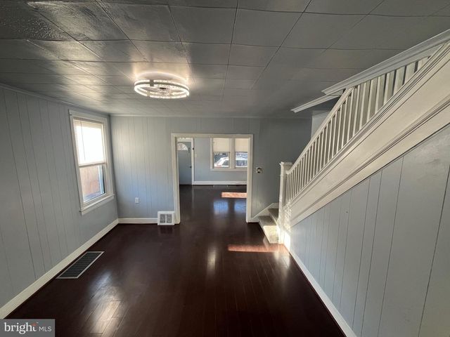 240 HARDING CT, York, PA 17403