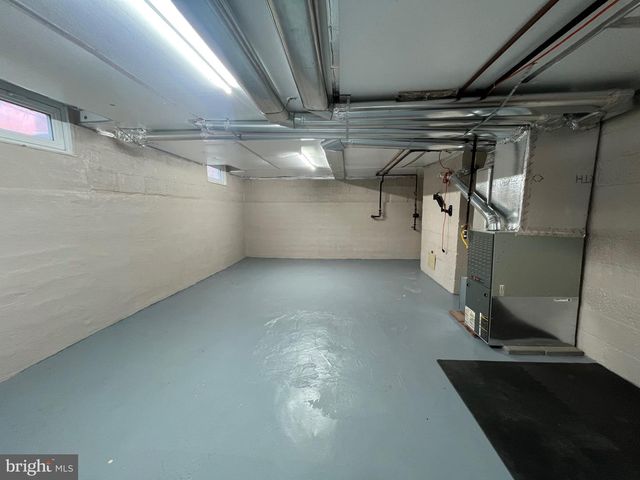 240 HARDING CT, York, PA 17403