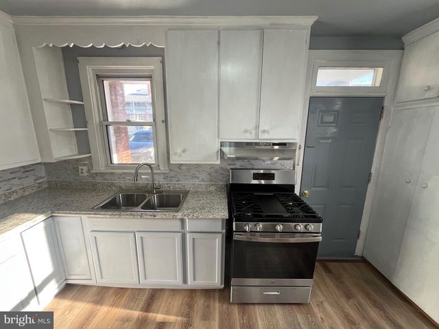 240 HARDING CT, York, PA 17403