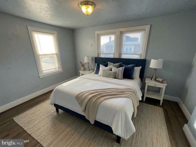 240 HARDING CT, York, PA 17403