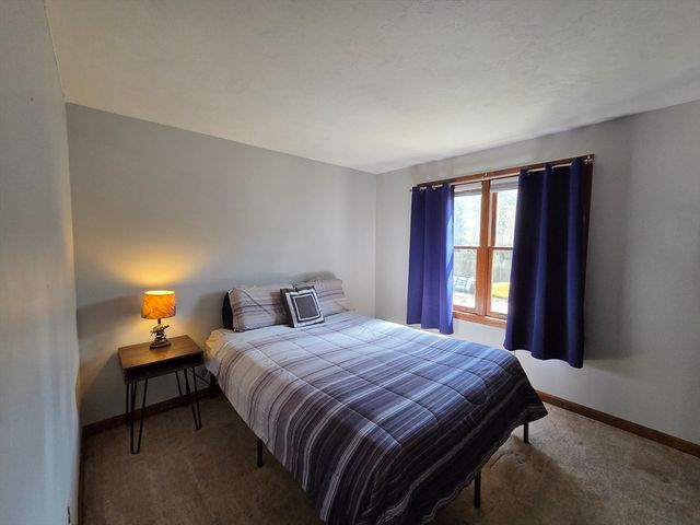 66 Wampatuck St, Pembroke, MA 02359