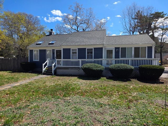 66 Wampatuck St, Pembroke, MA 02359