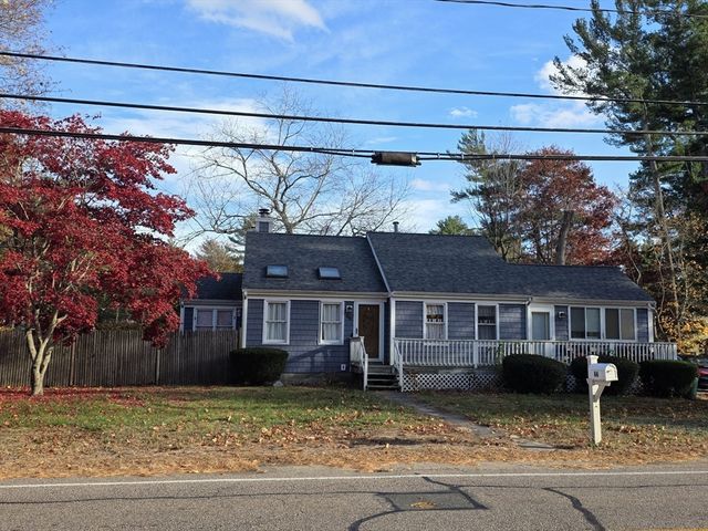 66 Wampatuck St, Pembroke, MA 02359