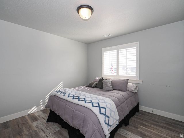 582 W DURFEE ST, Grantsville, UT 84029