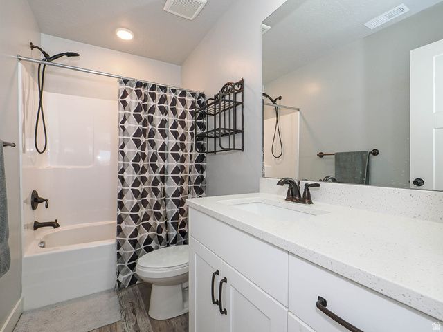 582 W DURFEE ST, Grantsville, UT 84029