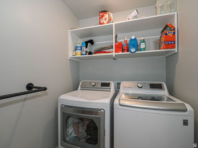 582 W DURFEE ST, Grantsville, UT 84029