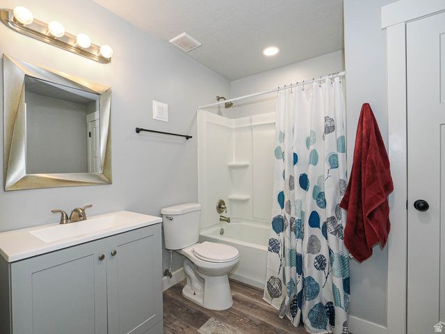 582 W DURFEE ST, Grantsville, UT 84029