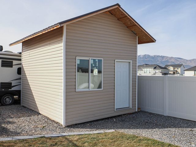 582 W DURFEE ST, Grantsville, UT 84029
