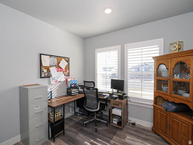 582 W DURFEE ST, Grantsville, UT 84029