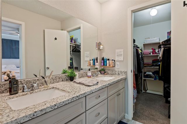 408 Broadmoor Street, Friendswood, TX 77546