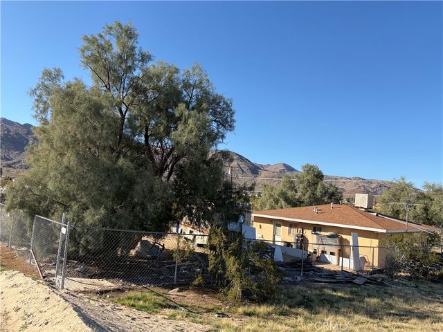 72898 Old Dale Road, 29 Palms, CA 92277