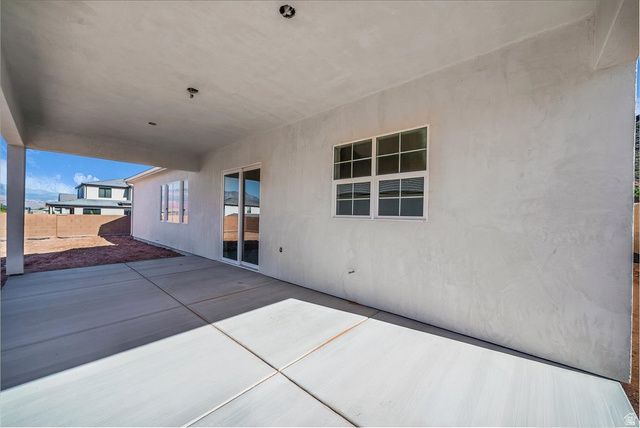 2838 S 3250 W, Hurricane, UT 84737