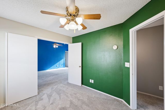 4605 W WAHALLA Lane, Glendale, AZ 85308