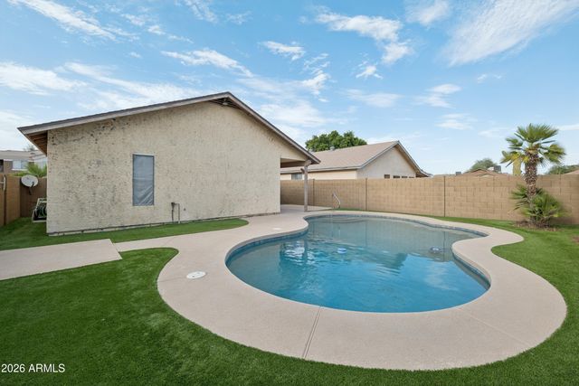 4605 W WAHALLA Lane, Glendale, AZ 85308