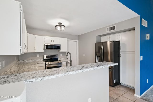 4605 W WAHALLA Lane, Glendale, AZ 85308