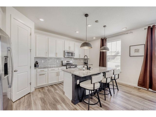 1279 Black Haw St, Elizabeth, CO 80107