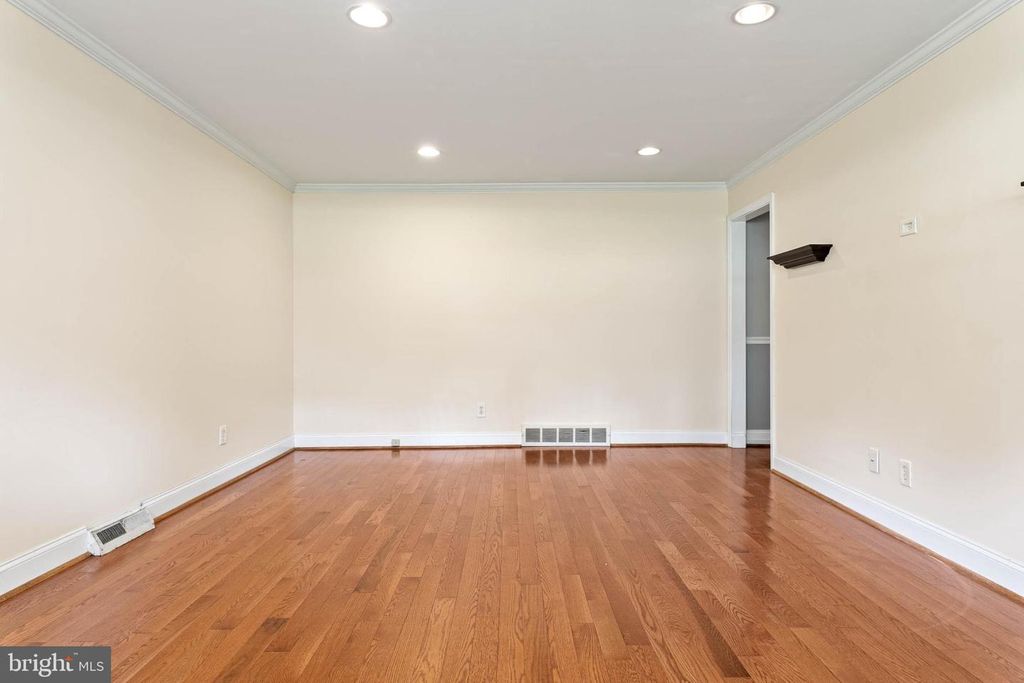 22 BARBARA LN, Havertown, PA 19083