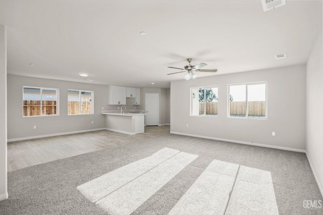 5101 Aliado Court, Bakersfield, CA 93307