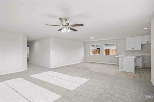 5101 Aliado Court, Bakersfield, CA 93307