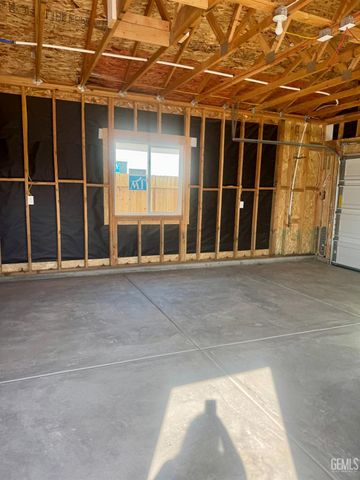 5101 Aliado Court, Bakersfield, CA 93307