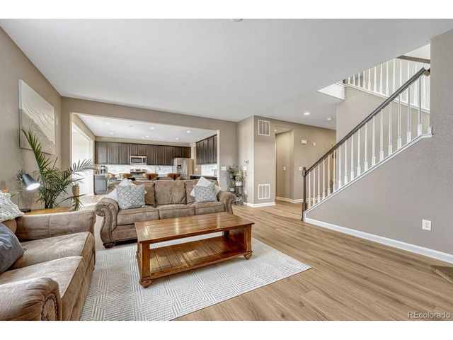 7516 Oasis Dr, Castle Rock, CO 80108