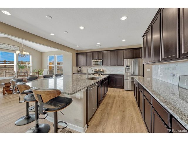 7516 Oasis Dr, Castle Rock, CO 80108