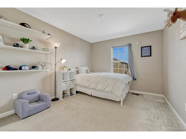 7516 Oasis Dr, Castle Rock, CO 80108