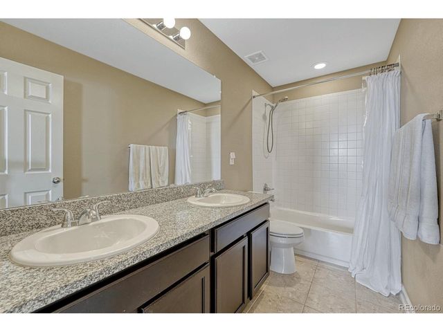 7516 Oasis Dr, Castle Rock, CO 80108