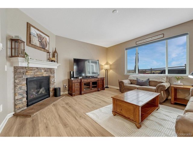 7516 Oasis Dr, Castle Rock, CO 80108