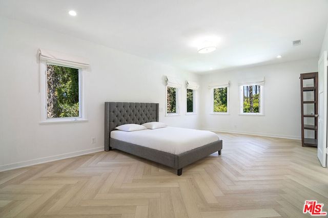 508 N Canon Drive, Beverly Hills, CA 90210