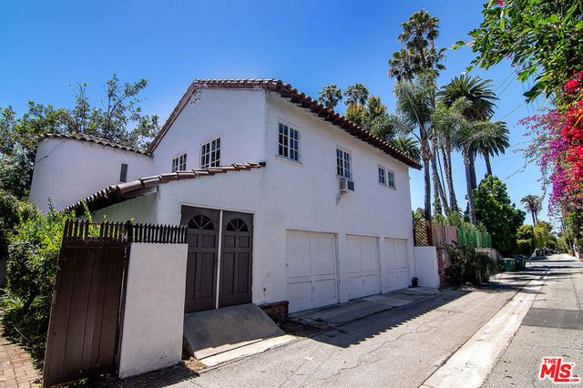 508 N Canon Drive, Beverly Hills, CA 90210