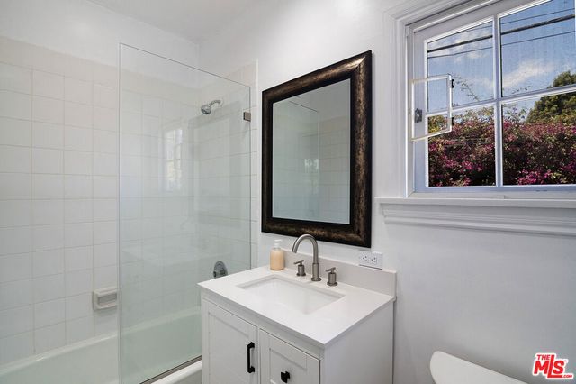 508 N Canon Drive, Beverly Hills, CA 90210