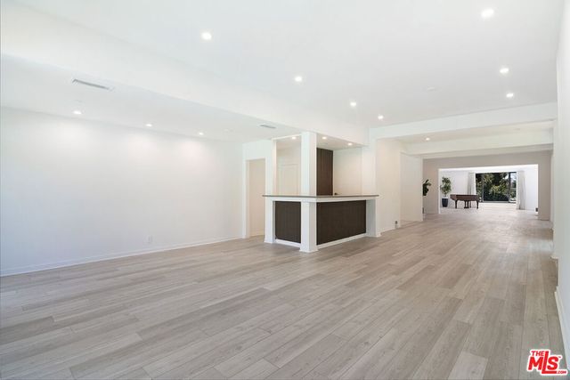 508 N Canon Drive, Beverly Hills, CA 90210