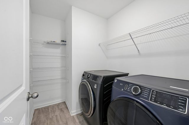 1612 N Regatta Drive, Greenfield, IN 46140
