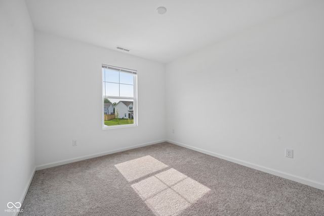 1612 N Regatta Drive, Greenfield, IN 46140
