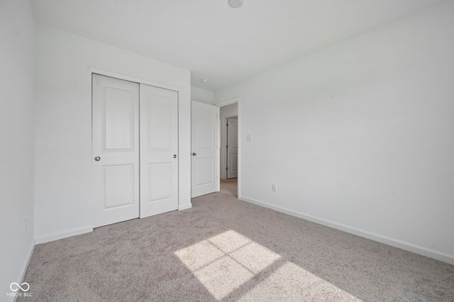 1612 N Regatta Drive, Greenfield, IN 46140