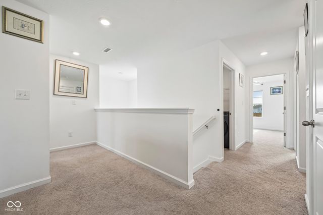 1612 N Regatta Drive, Greenfield, IN 46140