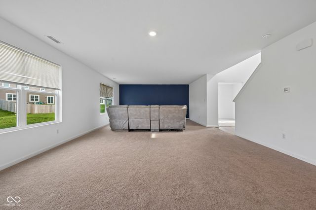 1612 N Regatta Drive, Greenfield, IN 46140