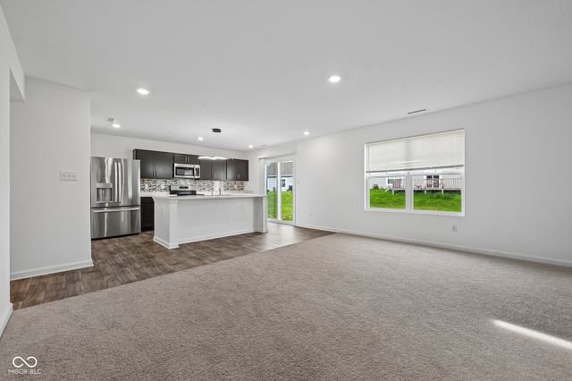1612 N Regatta Drive, Greenfield, IN 46140